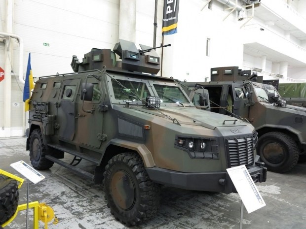 Украинские морпехи получат в 2020 году бронеавтомобили Козак-2М1