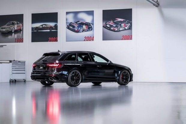 Четыре RS-модели Audi «прокачали» до 700 сил