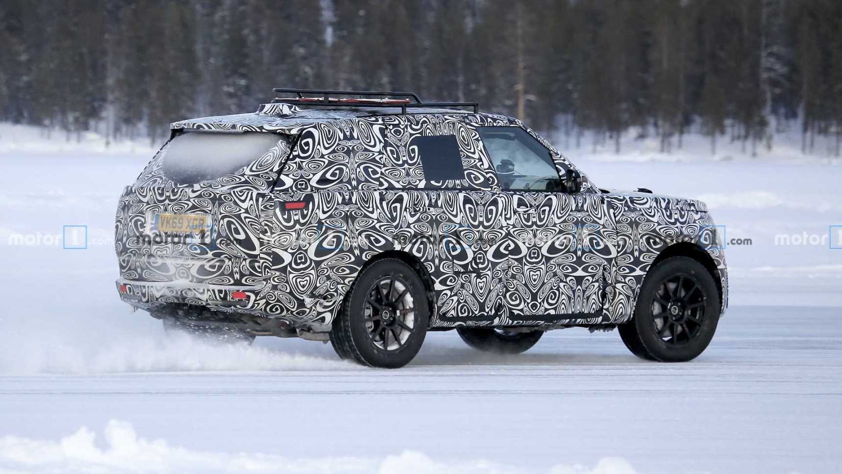 Land Rover засветил новый Range Rover Sport на зимних тестах