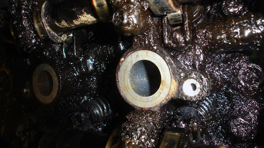 Киллер-жижа: как и почему свежее масло может убить мотор