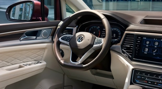 Бизнесвэн для бизнесменов: VW Viloran - новые подробности