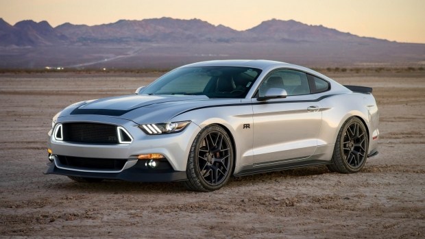 Mustang - самый продаваемый спорткар в мире!