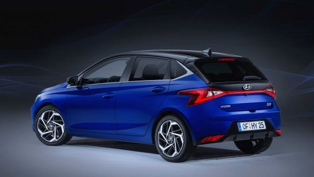 Фишки и особенности интерьера нового Hyundai i20 (видео)