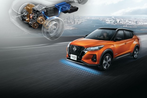 Обновлённый Nissan Kicks: гибрид дешевле конкурентов