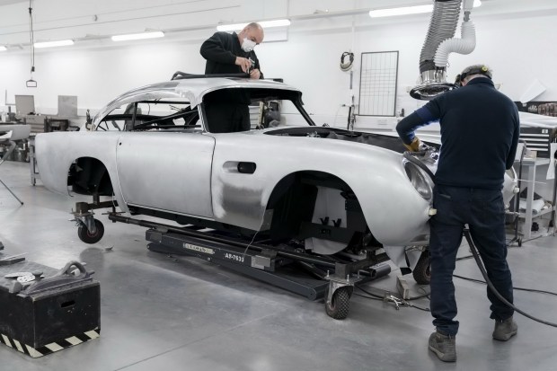 Авто для шпиона: Aston Martin возродил выпуск DB5