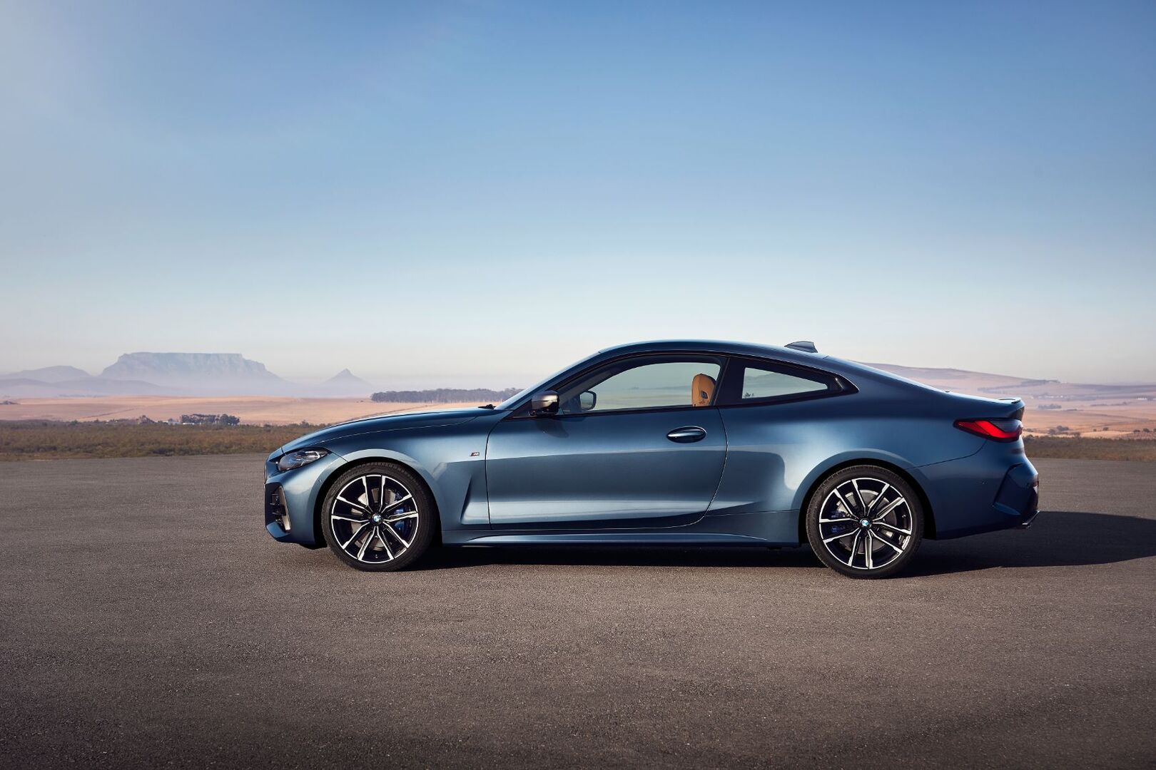 BMW представила новый 4 Series и назвала рублевые цены