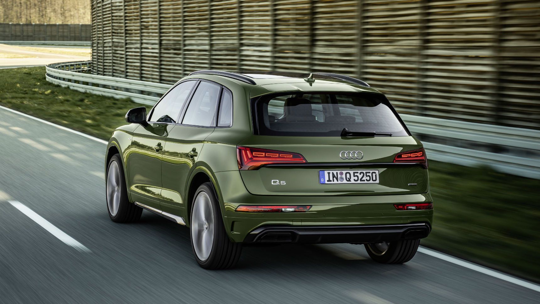 Обновленный Audi Q5 официально представлен