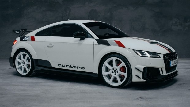 Audi отметила 40-летие quattro спецверсией TT RS
