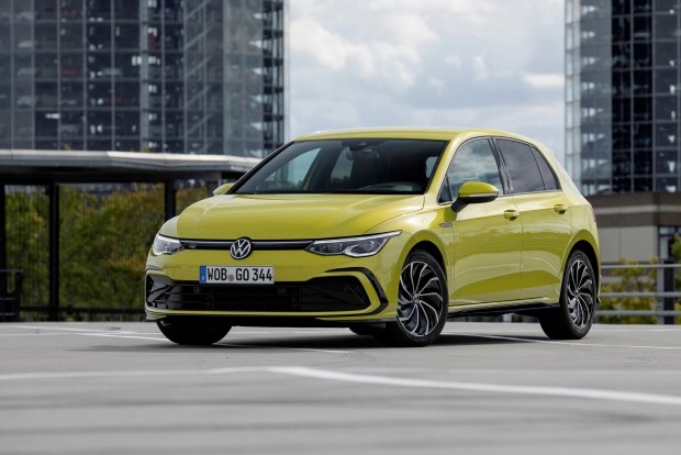Компания Volkswagen отправит на ремонт 56 000 автомобилей Golf
