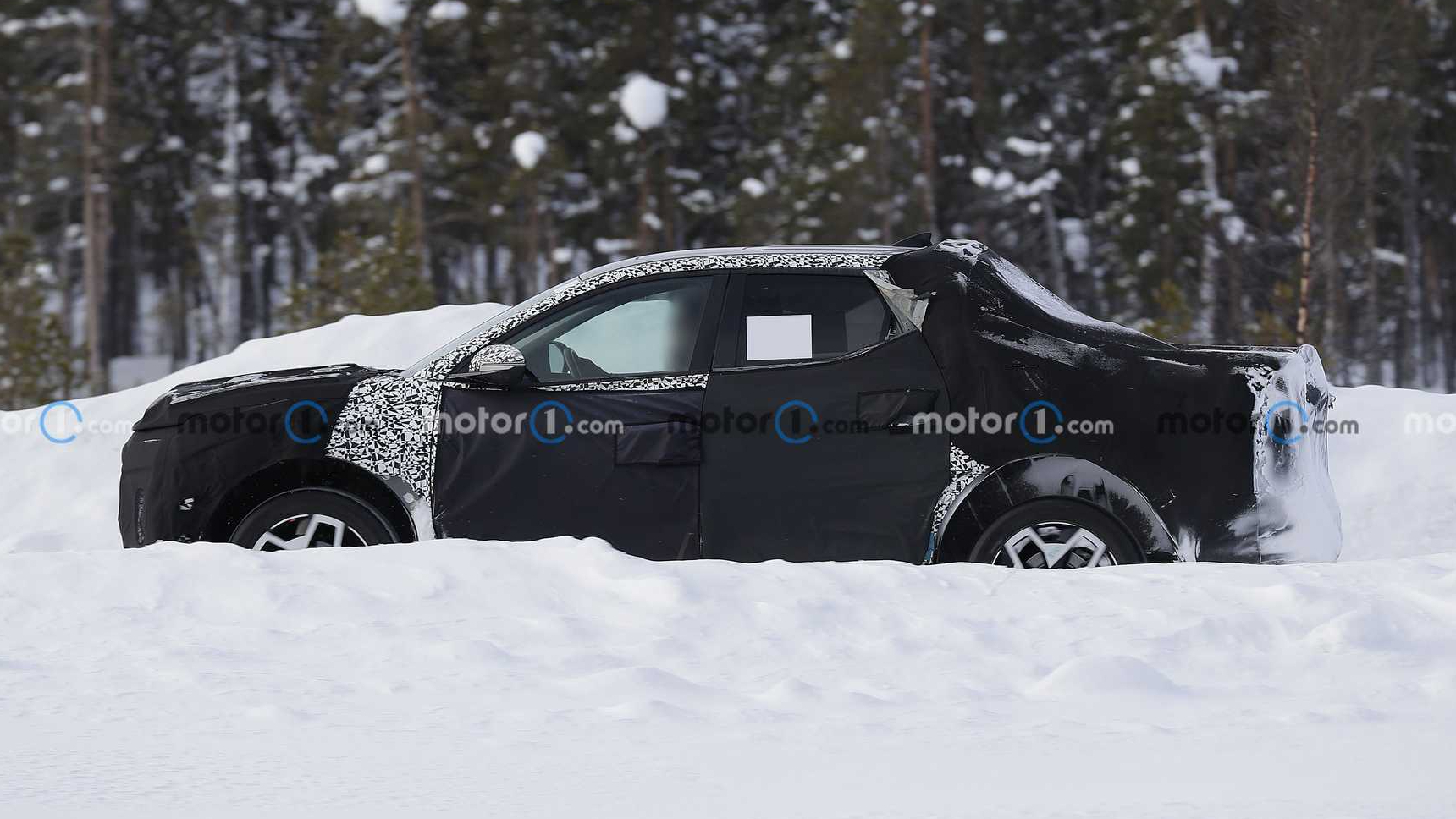 Hyundai испытал свой пикап морозом и льдом