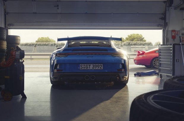 «Скальпель» для трека: представлен новый 911 GT3