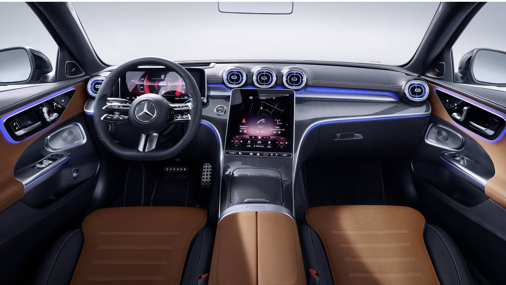 Новый Mercedes-Benz C-Class: гибридные моторы плюс навороты от S-Класса