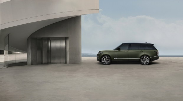 Range Rover получил две ультра-люксовые версии