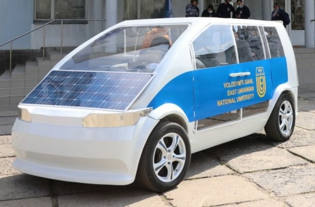 В Украине создали макет первого электромобиля (Фото)