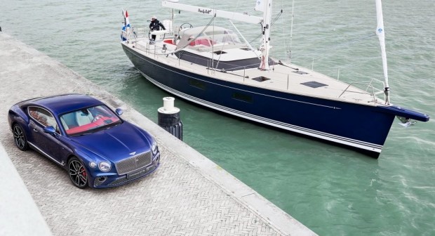 Уникальный Bentley Continental GT породнился с яхтой