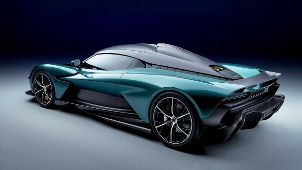 Совсем другая Valhalla: что изменил AMG в суперкаре Aston Martin?