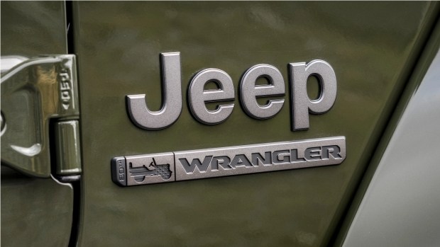 Jeep представил обновленный Wrangler