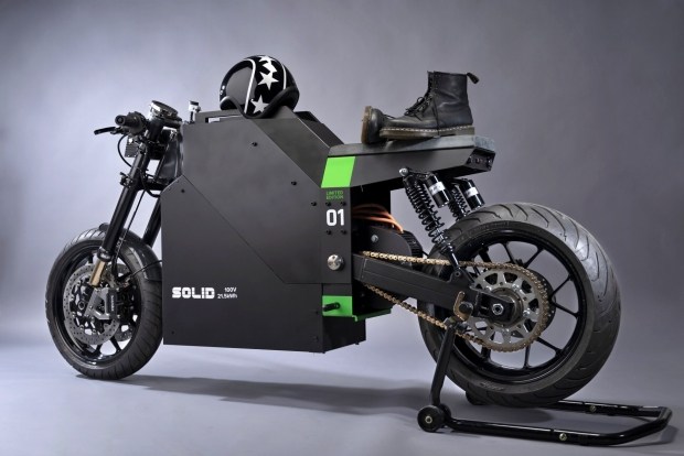 Solid CRS-01: электоромотоцикл в стиле Tesla Cybertruck из Нидерландов