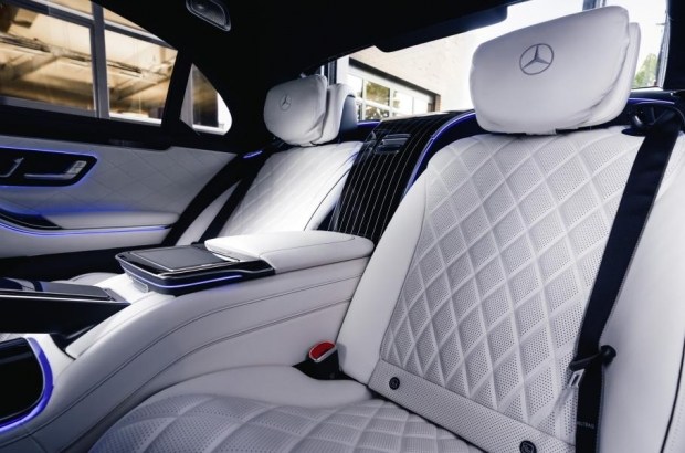 Собери свой S-класс сам: Mercedes добавил в программу персонализации Manufaktur ещё несколько моделей