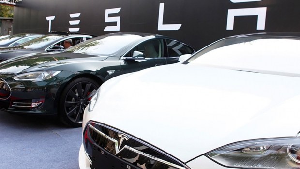 Боятся? Завода Tesla в Германии могут перенести из-за «общественности»