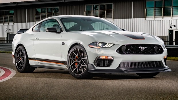 Новый Mustang пройдется по всем конкурентам