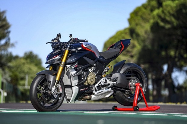 Ducati Streetfighter V4 SP 2022 - топовый карбоновый стрит
