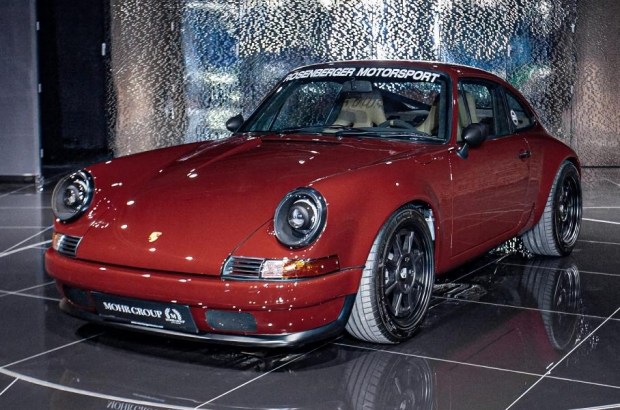 Два редких рестомода Porsche 911 выставили на продажу