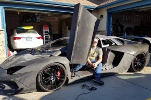 Неожиданный финал: отец и сын напечатали Lamborghini на 3D-принтере