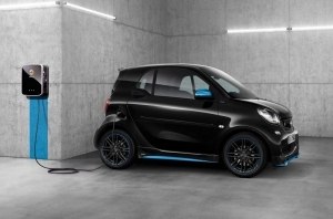 Geely и Mercedes-Benz организуют совместный выпуск электрокаров
