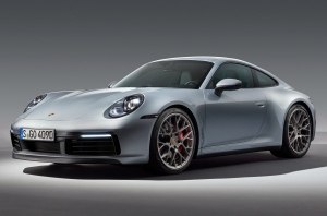 Новый Porsche 911 обзавелся аэродинамическими улучшениями Новый Porsche 911 обзавелся аэродинамическими улучшениями