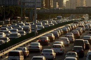 Продажи новых автомобилей рухнули из-за коронавируса