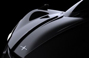 Новый электрический суперкар Apex сделали похожим на дракона