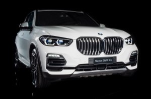 BMW сделала «вечную» спецверсию кроссовера X5