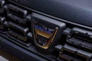 Появление Dacia EV ждут в 2021-2022 году