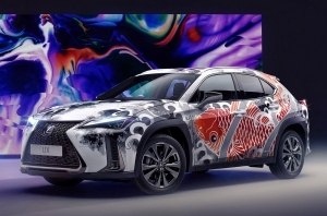 Lexus представил первый в мире татуированный автомобиль