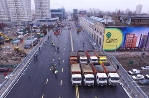 Кличко обещает к лету закончить работы на Шулявском мосту