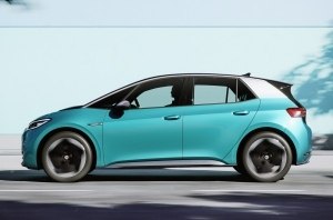 Первый электромобиль Volkswagen будет стоить на уровне дизельного Golf Первый электромобиль Volkswagen будет стоить на уровне дизельного Golf