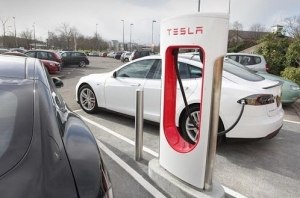 Компартия КНР насолила владельцам Tesla?