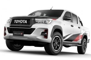 Круче чем Raptor? GR-версия Hilux может получить мощный и тяговитый V6