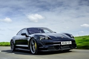 «Продуктивная роскошь»: победы Porsche Taycan