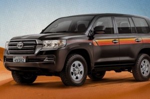 Винтажная «200-ка» с велюровым салоном: Land Cruiser для ОАЭ