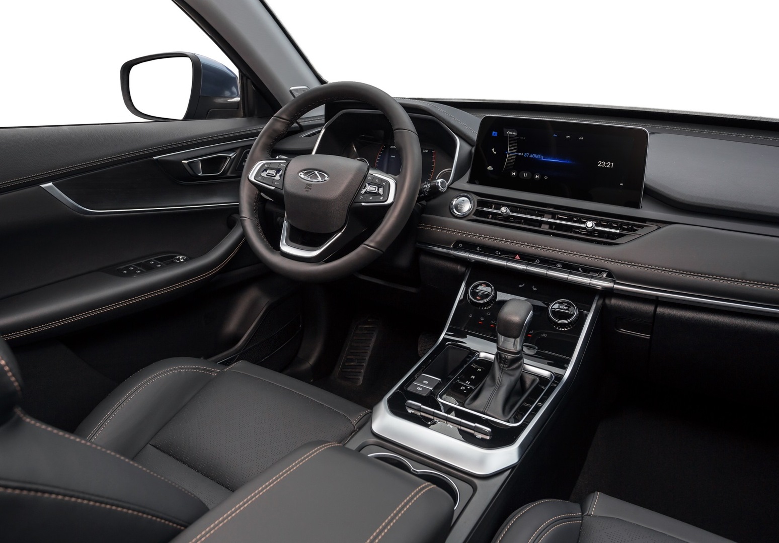 Chery объявила цены на новые комплектации Tiggo 8