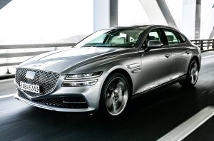 Все неоднозначно: цены на новый Genesis G80