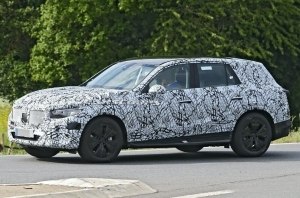 Новый Mercedes GLC засветился на шпионских фото