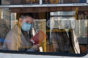 С 11 мая количество мест в общественном транспорте увеличится, но это не точно