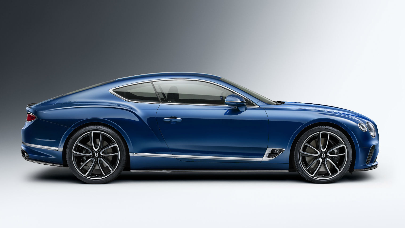 Bentley добавил Bentayga и Continental GT стильный обвес