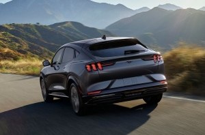 В Ford представили аналог автопилота Tesla