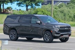 Фотографы запечатлили внедорожную версию Chevrolet Suburban Z71