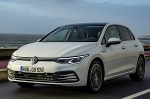 Golf 8 снова в строю: VAG возобновил поставки хэтчбека