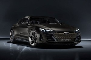 Электрический Audi e-tron GT. Porsche стоит бояться?